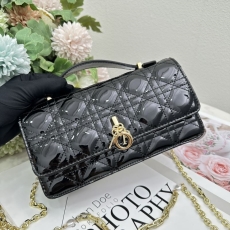 Christian Dior Clutch Bags